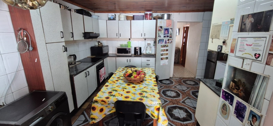 3 Bedroom Property for Sale in Gelvandale Eastern Cape